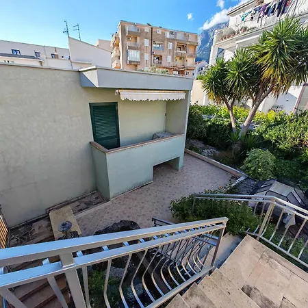 Cvjet Διαμέρισμα *