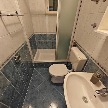 Cvjet Μακάρσκα