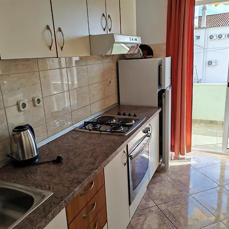 Cvjet Lägenhet Makarska