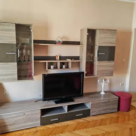 Lägenhet Cvjet Makarska
